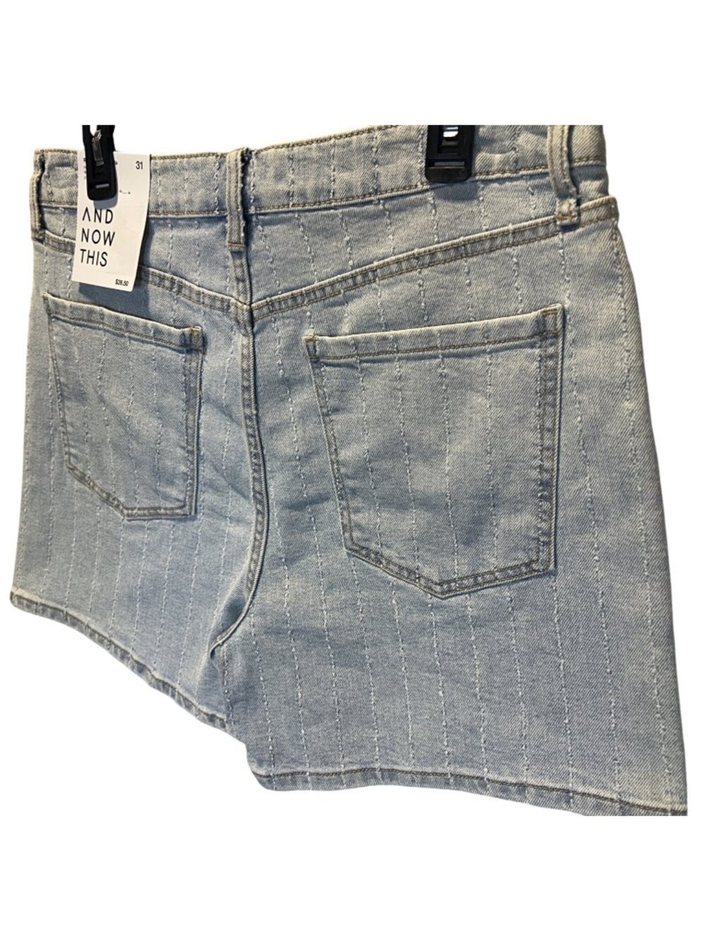 And Now This Womens Size 31 Relaxed Fit Bermuda Light Wash Striped Denim - Picture 3 of 13
